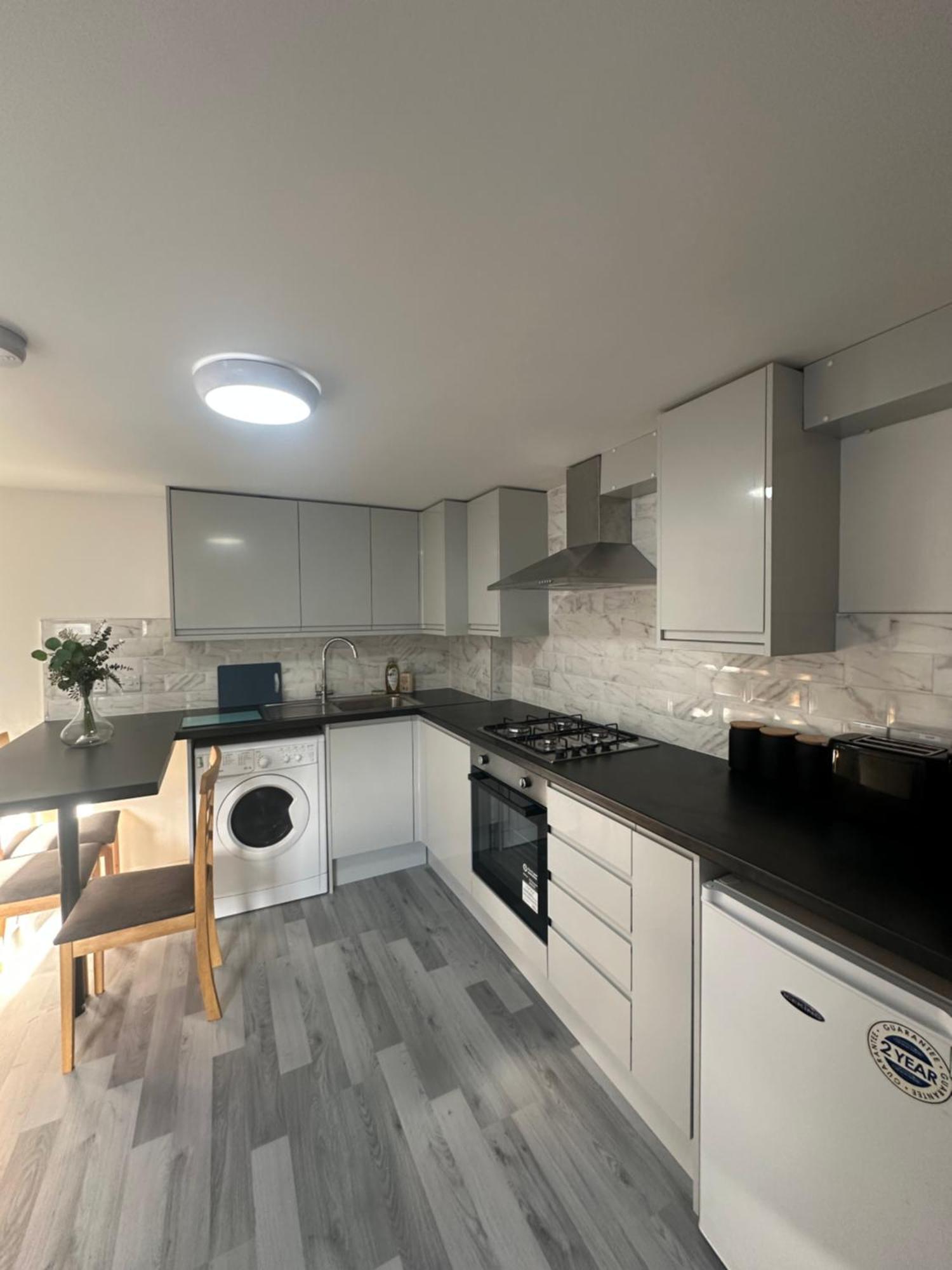 Luxury 2 Bedroom In Appartamento Londra