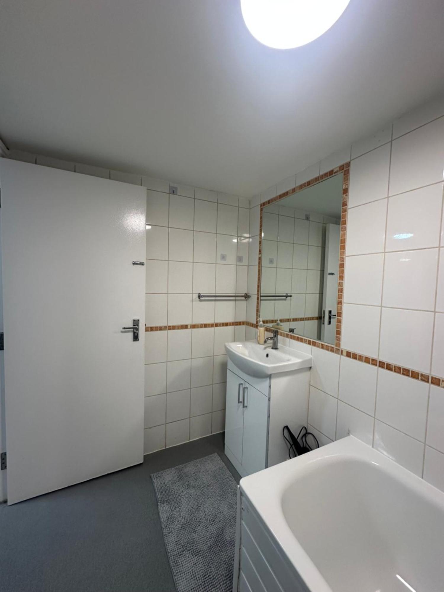 Luxury 2 Bedroom In Appartamento Londra